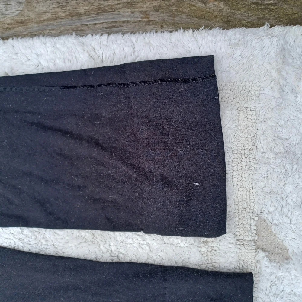Black Leggings - Picture 2 of 5